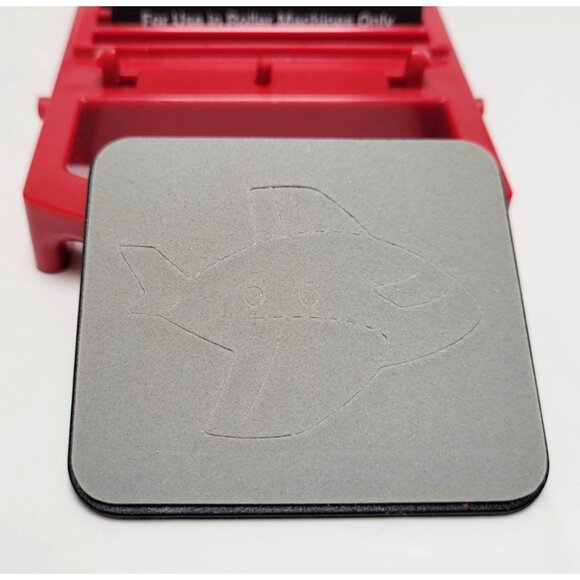 Sizzix Storage Case Red Black Picture 2 5/8" x 2 3/8" 34 Die Cutting Cartridges - Picture 3 of 11